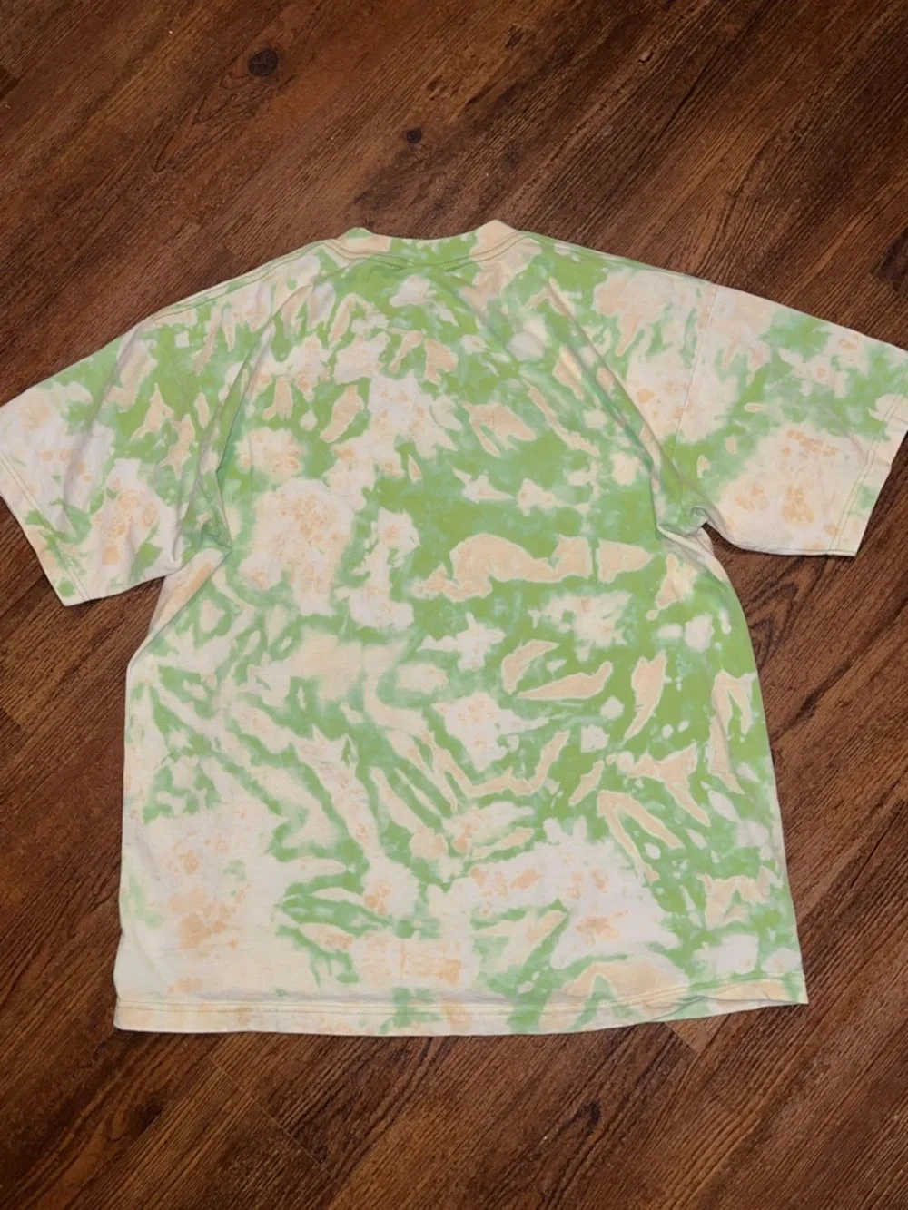 Converse All Star Green Cream Tie-Dye Short Sleeve Graphic Sneaker Tee Size XL - Picture 4 of 8